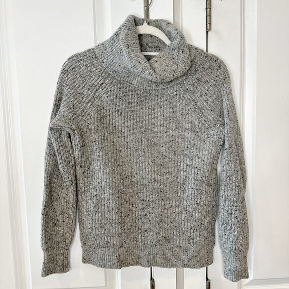 J. CREW Mercantile Donegal Lambs Wool Turtleneck Ribbed Sweater Grey | XS - Picture 1 of 8